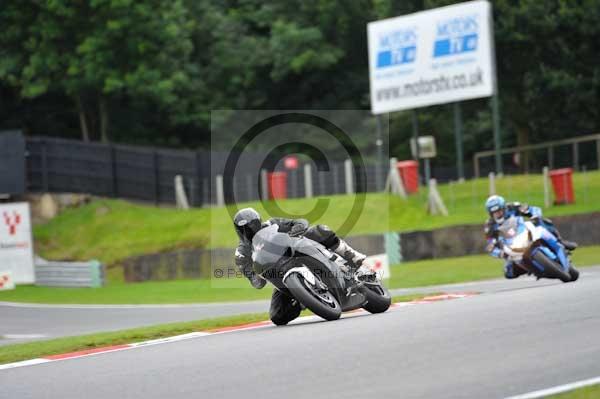 Motorcycle action photographs;Trackday digital images;brands;brands hatch photographs;event digital images;eventdigitalimages;motor racing london;no limits trackday;peter wileman photography;trackday;trackday photos