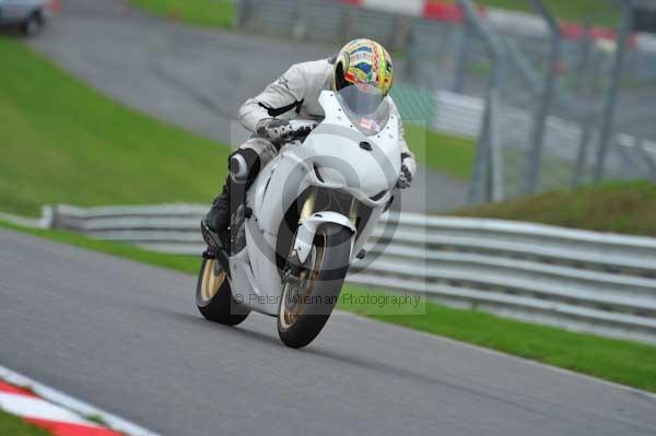Motorcycle action photographs;Trackday digital images;brands;brands hatch photographs;event digital images;eventdigitalimages;motor racing london;no limits trackday;peter wileman photography;trackday;trackday photos