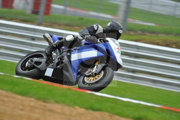 Motorcycle action photographs;Trackday digital images;brands;brands hatch photographs;event digital images;eventdigitalimages;motor racing london;no limits trackday;peter wileman photography;trackday;trackday photos