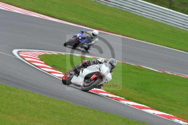 Motorcycle action photographs;Trackday digital images;brands;brands hatch photographs;event digital images;eventdigitalimages;motor racing london;no limits trackday;peter wileman photography;trackday;trackday photos