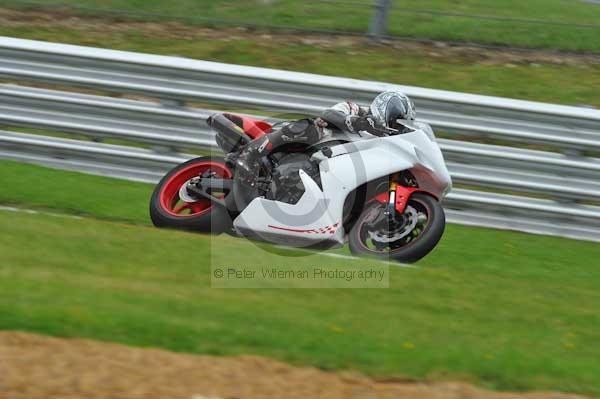 Motorcycle action photographs;Trackday digital images;brands;brands hatch photographs;event digital images;eventdigitalimages;motor racing london;no limits trackday;peter wileman photography;trackday;trackday photos
