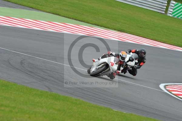 Motorcycle action photographs;Trackday digital images;brands;brands hatch photographs;event digital images;eventdigitalimages;motor racing london;no limits trackday;peter wileman photography;trackday;trackday photos