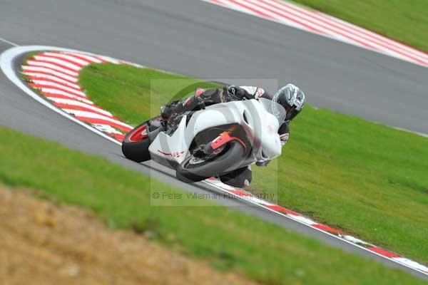 Motorcycle action photographs;Trackday digital images;brands;brands hatch photographs;event digital images;eventdigitalimages;motor racing london;no limits trackday;peter wileman photography;trackday;trackday photos