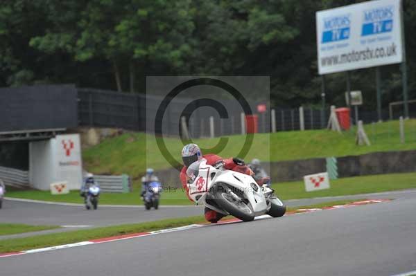 Motorcycle action photographs;Trackday digital images;brands;brands hatch photographs;event digital images;eventdigitalimages;motor racing london;no limits trackday;peter wileman photography;trackday;trackday photos