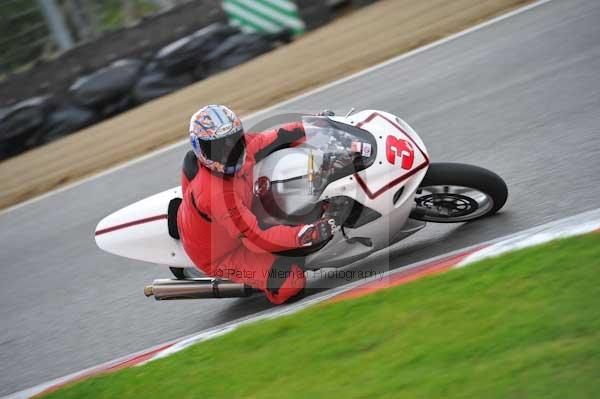 Motorcycle action photographs;Trackday digital images;brands;brands hatch photographs;event digital images;eventdigitalimages;motor racing london;no limits trackday;peter wileman photography;trackday;trackday photos