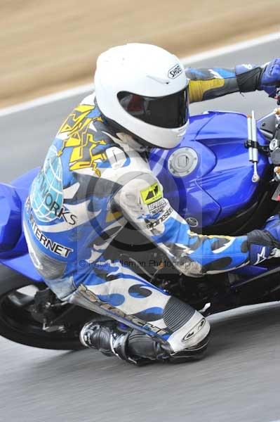 Motorcycle action photographs;Trackday digital images;brands;brands hatch photographs;event digital images;eventdigitalimages;motor racing london;no limits trackday;peter wileman photography;trackday;trackday photos