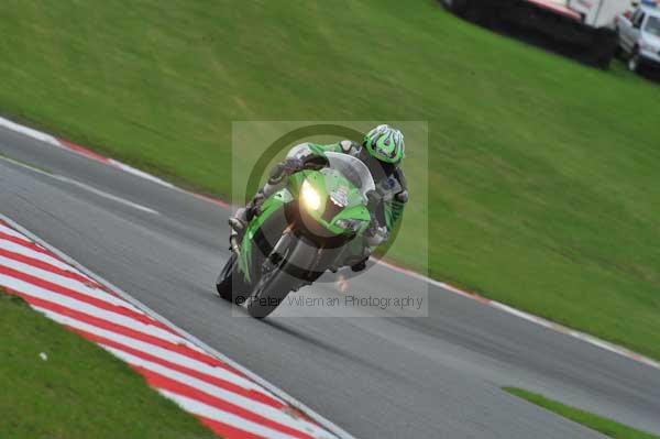 Motorcycle action photographs;Trackday digital images;brands;brands hatch photographs;event digital images;eventdigitalimages;motor racing london;no limits trackday;peter wileman photography;trackday;trackday photos