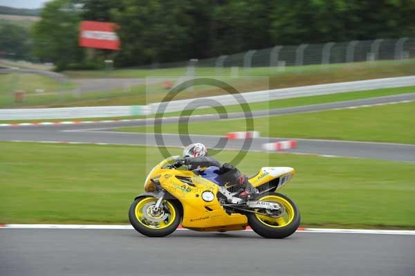 Motorcycle action photographs;Trackday digital images;brands;brands hatch photographs;event digital images;eventdigitalimages;motor racing london;no limits trackday;peter wileman photography;trackday;trackday photos