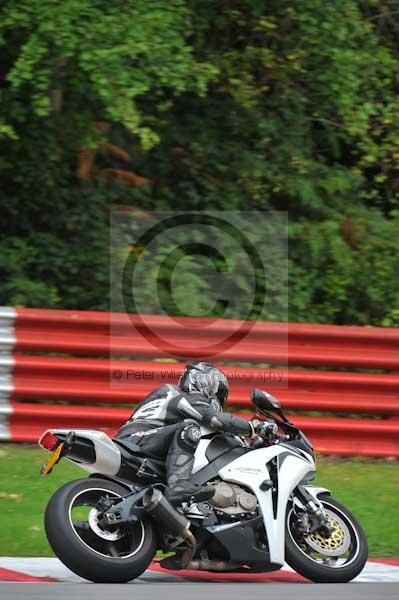 Motorcycle action photographs;Trackday digital images;brands;brands hatch photographs;event digital images;eventdigitalimages;motor racing london;no limits trackday;peter wileman photography;trackday;trackday photos