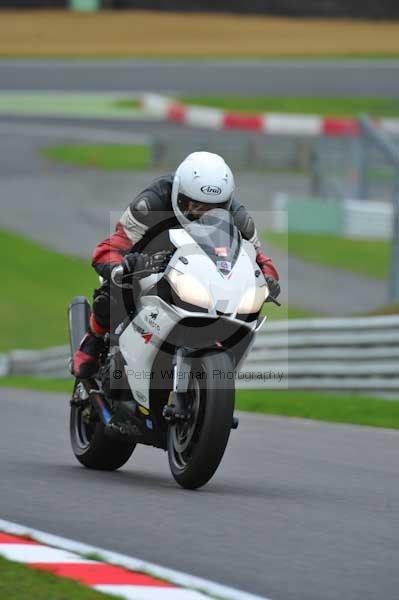 Motorcycle action photographs;Trackday digital images;brands;brands hatch photographs;event digital images;eventdigitalimages;motor racing london;no limits trackday;peter wileman photography;trackday;trackday photos
