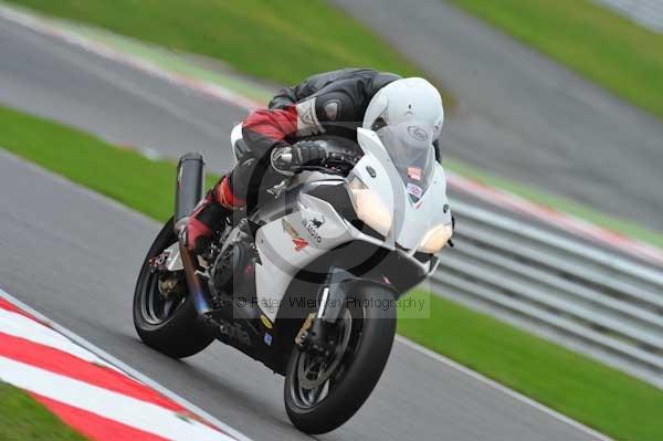 Motorcycle action photographs;Trackday digital images;brands;brands hatch photographs;event digital images;eventdigitalimages;motor racing london;no limits trackday;peter wileman photography;trackday;trackday photos