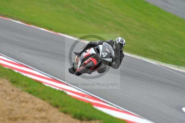 Motorcycle action photographs;Trackday digital images;brands;brands hatch photographs;event digital images;eventdigitalimages;motor racing london;no limits trackday;peter wileman photography;trackday;trackday photos