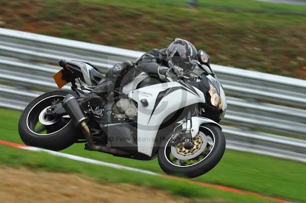 Motorcycle action photographs;Trackday digital images;brands;brands hatch photographs;event digital images;eventdigitalimages;motor racing london;no limits trackday;peter wileman photography;trackday;trackday photos