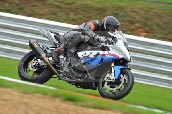 Motorcycle action photographs;Trackday digital images;brands;brands hatch photographs;event digital images;eventdigitalimages;motor racing london;no limits trackday;peter wileman photography;trackday;trackday photos