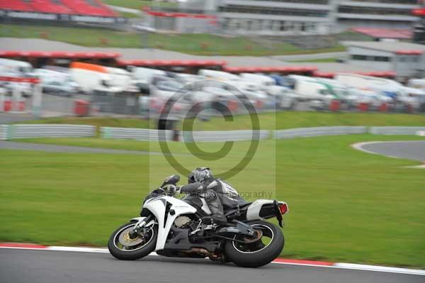 Motorcycle action photographs;Trackday digital images;brands;brands hatch photographs;event digital images;eventdigitalimages;motor racing london;no limits trackday;peter wileman photography;trackday;trackday photos