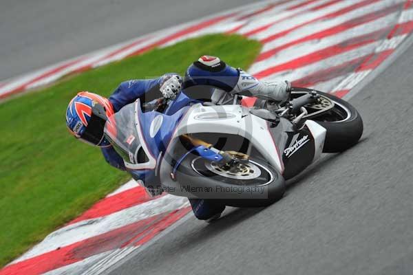 Motorcycle action photographs;Trackday digital images;brands;brands hatch photographs;event digital images;eventdigitalimages;motor racing london;no limits trackday;peter wileman photography;trackday;trackday photos