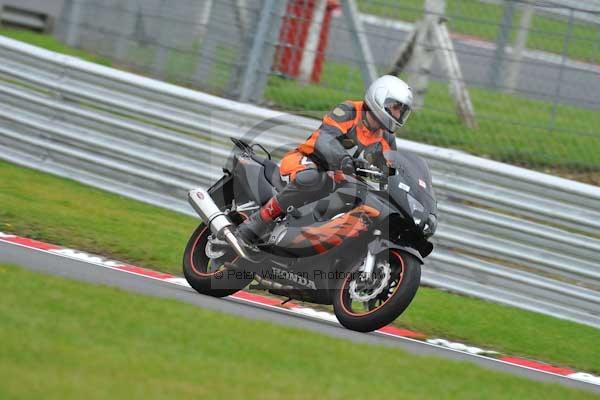Motorcycle action photographs;Trackday digital images;brands;brands hatch photographs;event digital images;eventdigitalimages;motor racing london;no limits trackday;peter wileman photography;trackday;trackday photos