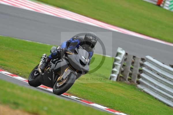 Motorcycle action photographs;Trackday digital images;brands;brands hatch photographs;event digital images;eventdigitalimages;motor racing london;no limits trackday;peter wileman photography;trackday;trackday photos