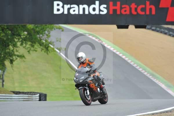 Motorcycle action photographs;Trackday digital images;brands;brands hatch photographs;event digital images;eventdigitalimages;motor racing london;no limits trackday;peter wileman photography;trackday;trackday photos