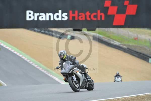 Motorcycle action photographs;Trackday digital images;brands;brands hatch photographs;event digital images;eventdigitalimages;motor racing london;no limits trackday;peter wileman photography;trackday;trackday photos