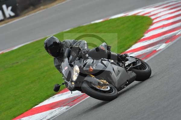 Motorcycle action photographs;Trackday digital images;brands;brands hatch photographs;event digital images;eventdigitalimages;motor racing london;no limits trackday;peter wileman photography;trackday;trackday photos