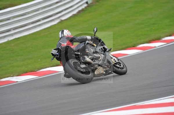 Motorcycle action photographs;Trackday digital images;brands;brands hatch photographs;event digital images;eventdigitalimages;motor racing london;no limits trackday;peter wileman photography;trackday;trackday photos