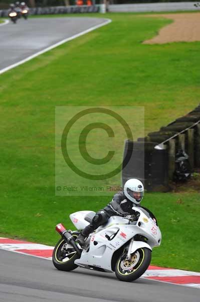 Motorcycle action photographs;Trackday digital images;brands;brands hatch photographs;event digital images;eventdigitalimages;motor racing london;no limits trackday;peter wileman photography;trackday;trackday photos