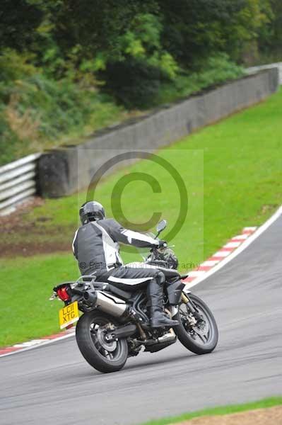 Motorcycle action photographs;Trackday digital images;brands;brands hatch photographs;event digital images;eventdigitalimages;motor racing london;no limits trackday;peter wileman photography;trackday;trackday photos