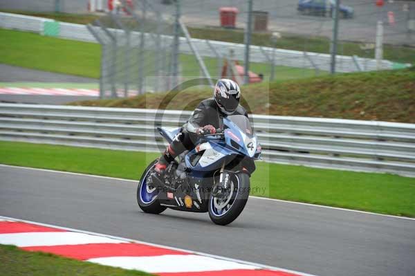 Motorcycle action photographs;Trackday digital images;brands;brands hatch photographs;event digital images;eventdigitalimages;motor racing london;no limits trackday;peter wileman photography;trackday;trackday photos