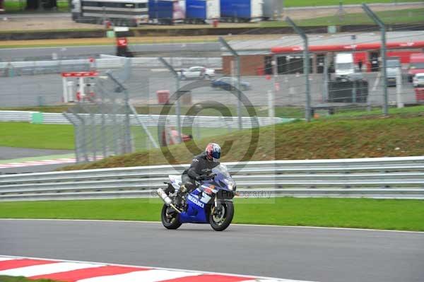 Motorcycle action photographs;Trackday digital images;brands;brands hatch photographs;event digital images;eventdigitalimages;motor racing london;no limits trackday;peter wileman photography;trackday;trackday photos