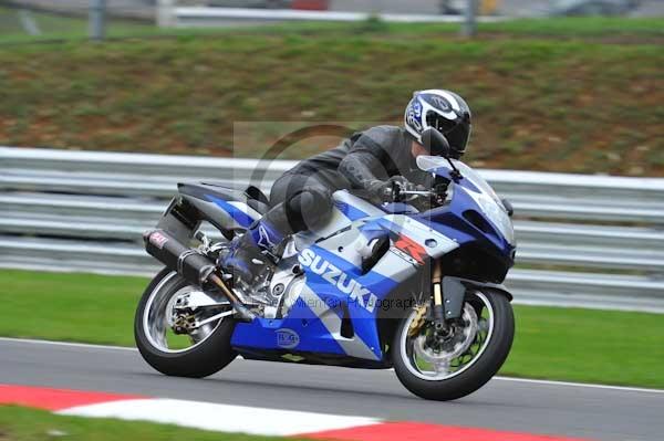 Motorcycle action photographs;Trackday digital images;brands;brands hatch photographs;event digital images;eventdigitalimages;motor racing london;no limits trackday;peter wileman photography;trackday;trackday photos