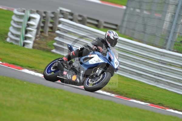 Motorcycle action photographs;Trackday digital images;brands;brands hatch photographs;event digital images;eventdigitalimages;motor racing london;no limits trackday;peter wileman photography;trackday;trackday photos