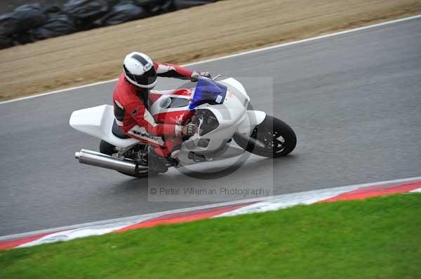 Motorcycle action photographs;Trackday digital images;brands;brands hatch photographs;event digital images;eventdigitalimages;motor racing london;no limits trackday;peter wileman photography;trackday;trackday photos