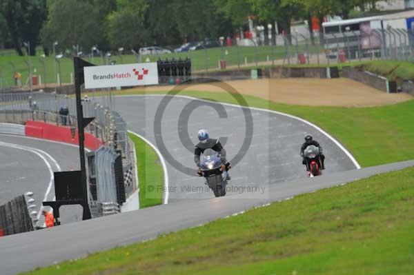 Motorcycle action photographs;Trackday digital images;brands;brands hatch photographs;event digital images;eventdigitalimages;motor racing london;no limits trackday;peter wileman photography;trackday;trackday photos