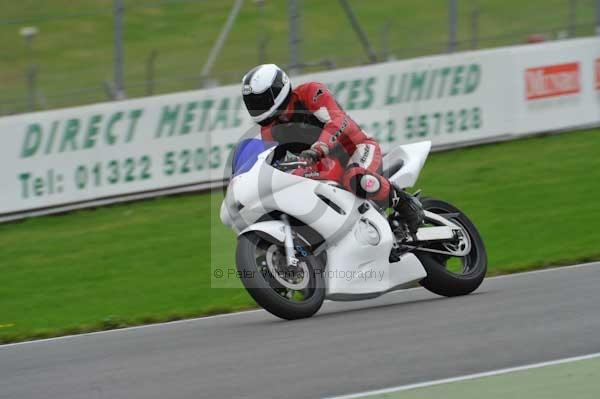 Motorcycle action photographs;Trackday digital images;brands;brands hatch photographs;event digital images;eventdigitalimages;motor racing london;no limits trackday;peter wileman photography;trackday;trackday photos