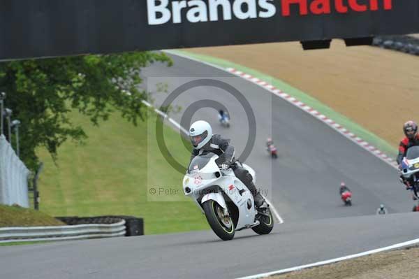 Motorcycle action photographs;Trackday digital images;brands;brands hatch photographs;event digital images;eventdigitalimages;motor racing london;no limits trackday;peter wileman photography;trackday;trackday photos