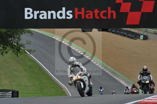 Motorcycle action photographs;Trackday digital images;brands;brands hatch photographs;event digital images;eventdigitalimages;motor racing london;no limits trackday;peter wileman photography;trackday;trackday photos