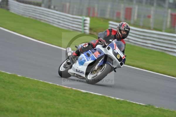 Motorcycle action photographs;Trackday digital images;brands;brands hatch photographs;event digital images;eventdigitalimages;motor racing london;no limits trackday;peter wileman photography;trackday;trackday photos