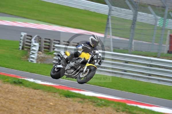 Motorcycle action photographs;Trackday digital images;brands;brands hatch photographs;event digital images;eventdigitalimages;motor racing london;no limits trackday;peter wileman photography;trackday;trackday photos