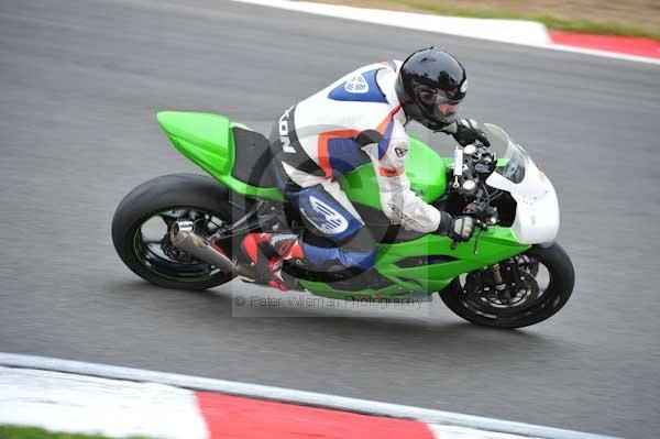 Motorcycle action photographs;Trackday digital images;brands;brands hatch photographs;event digital images;eventdigitalimages;motor racing london;no limits trackday;peter wileman photography;trackday;trackday photos
