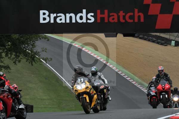 Motorcycle action photographs;Trackday digital images;brands;brands hatch photographs;event digital images;eventdigitalimages;motor racing london;no limits trackday;peter wileman photography;trackday;trackday photos