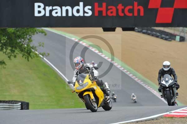 Motorcycle action photographs;Trackday digital images;brands;brands hatch photographs;event digital images;eventdigitalimages;motor racing london;no limits trackday;peter wileman photography;trackday;trackday photos