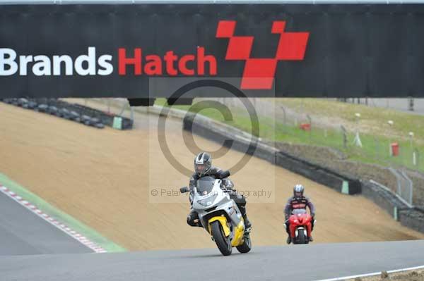 Motorcycle action photographs;Trackday digital images;brands;brands hatch photographs;event digital images;eventdigitalimages;motor racing london;no limits trackday;peter wileman photography;trackday;trackday photos