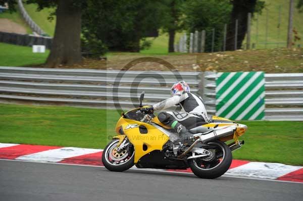 Motorcycle action photographs;Trackday digital images;brands;brands hatch photographs;event digital images;eventdigitalimages;motor racing london;no limits trackday;peter wileman photography;trackday;trackday photos