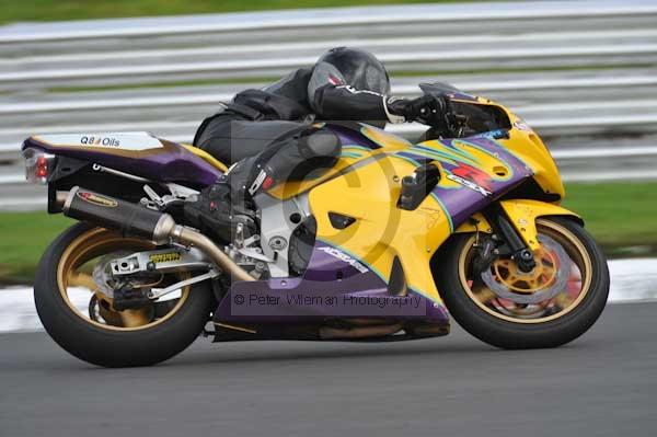 Motorcycle action photographs;Trackday digital images;brands;brands hatch photographs;event digital images;eventdigitalimages;motor racing london;no limits trackday;peter wileman photography;trackday;trackday photos