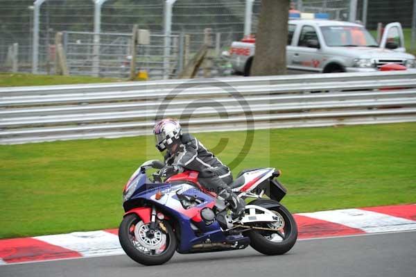 Motorcycle action photographs;Trackday digital images;brands;brands hatch photographs;event digital images;eventdigitalimages;motor racing london;no limits trackday;peter wileman photography;trackday;trackday photos