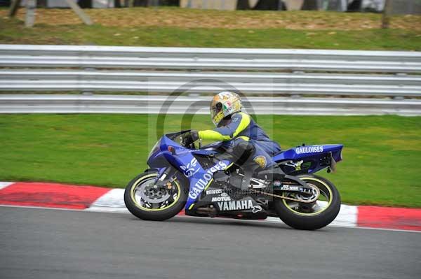 Motorcycle action photographs;Trackday digital images;brands;brands hatch photographs;event digital images;eventdigitalimages;motor racing london;no limits trackday;peter wileman photography;trackday;trackday photos