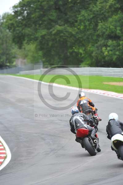 Motorcycle action photographs;Trackday digital images;brands;brands hatch photographs;event digital images;eventdigitalimages;motor racing london;no limits trackday;peter wileman photography;trackday;trackday photos