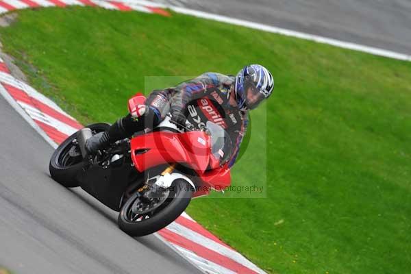 Motorcycle action photographs;Trackday digital images;brands;brands hatch photographs;event digital images;eventdigitalimages;motor racing london;no limits trackday;peter wileman photography;trackday;trackday photos