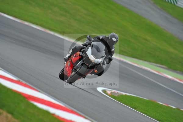 Motorcycle action photographs;Trackday digital images;brands;brands hatch photographs;event digital images;eventdigitalimages;motor racing london;no limits trackday;peter wileman photography;trackday;trackday photos
